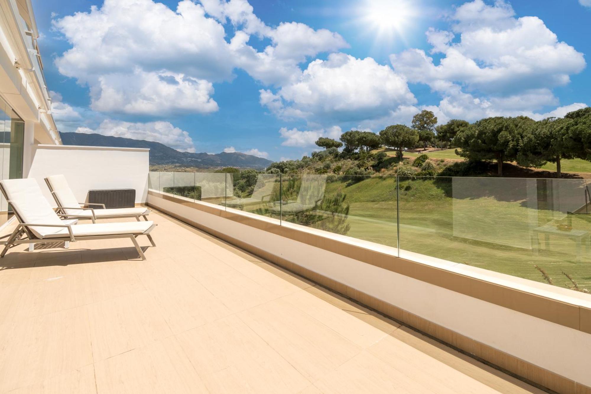 Apartament La Cala Golf 3 Bed - Sleek Corner Plot