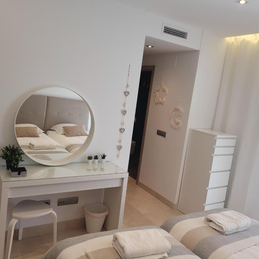 La Cala Golf 3 Bed - Sleek Corner Plot Apartment La Cala De Mijas