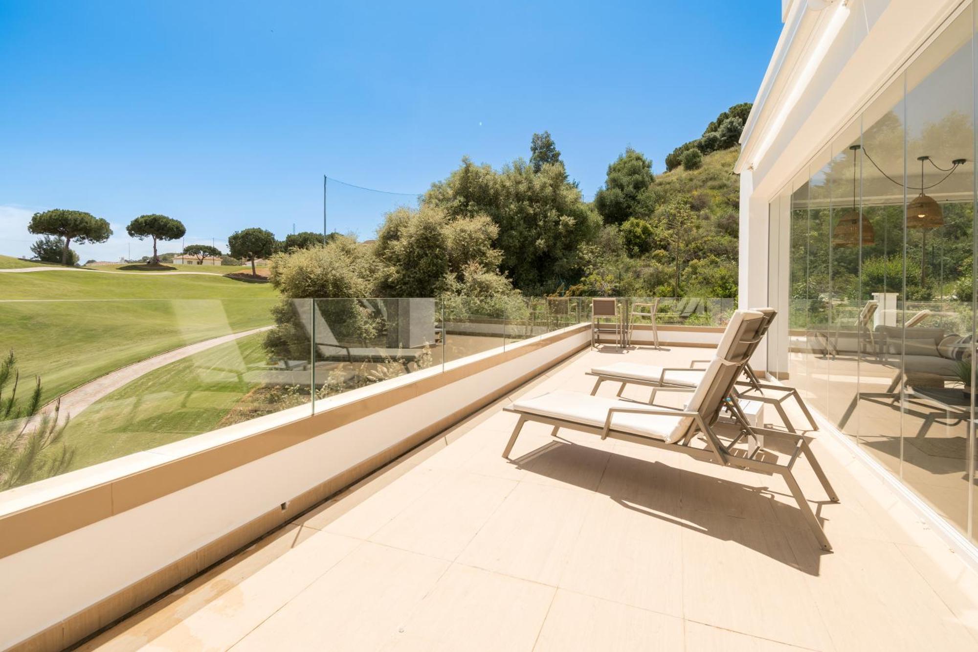 La Cala Golf 3 Bed - Sleek Corner Plot Apartment